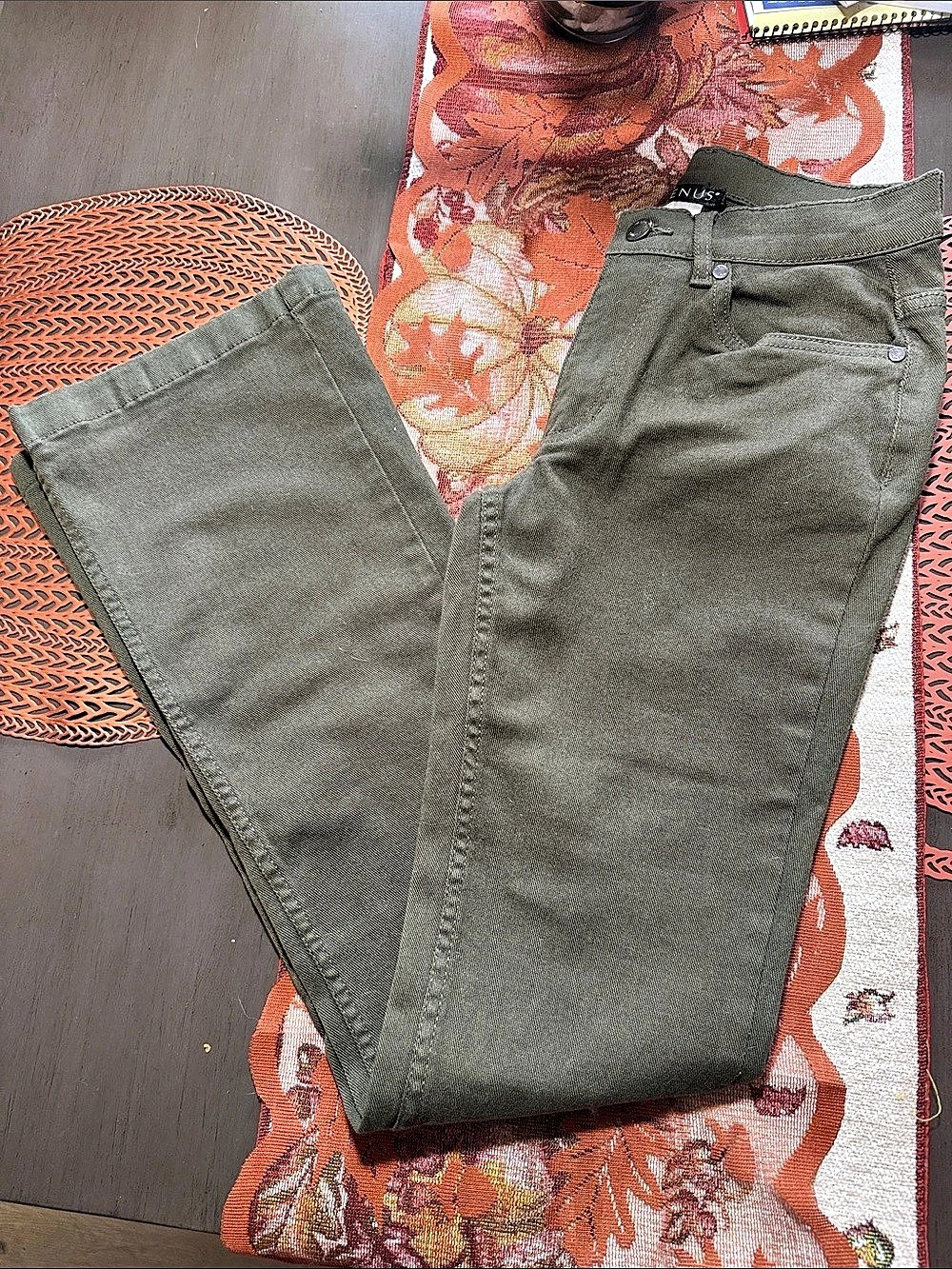 Venus Boot Cut Pants Size 2 Olive Color NWOT